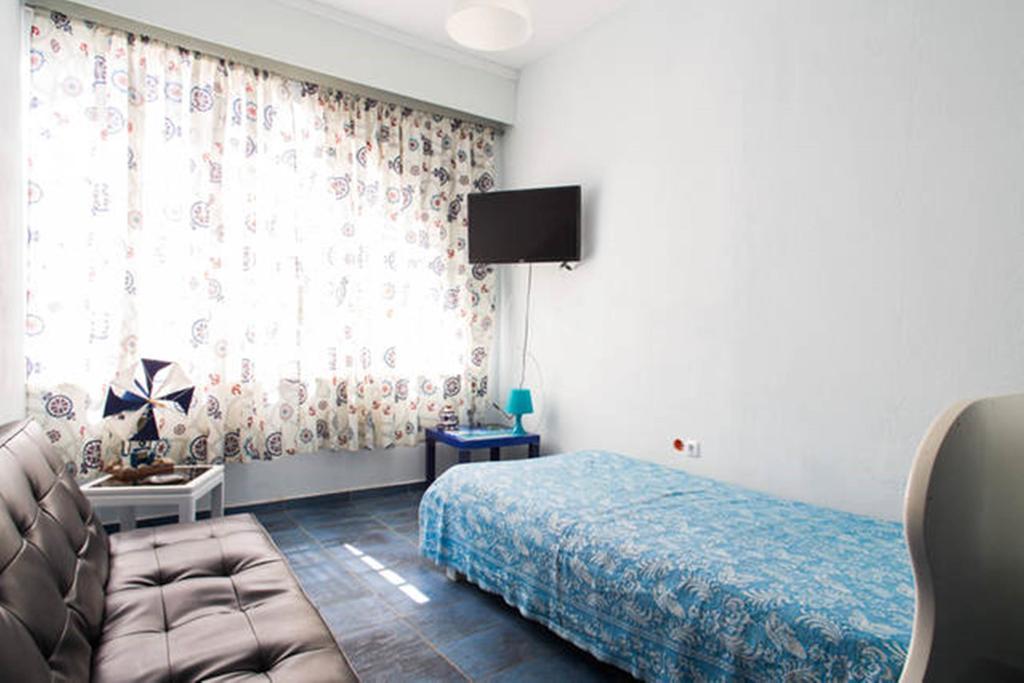 Wavedance Accommodation Salamis Exterior photo