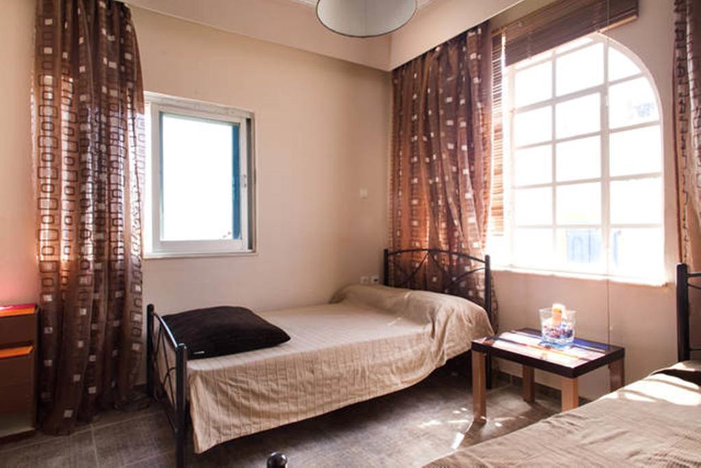 Wavedance Accommodation Salamis Exterior photo